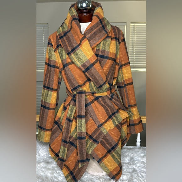 chicwise Jackets & Blazers - Stylish Plaid Belted Women's Blazer Jacket Coat Small Medium EUC Wool Blend